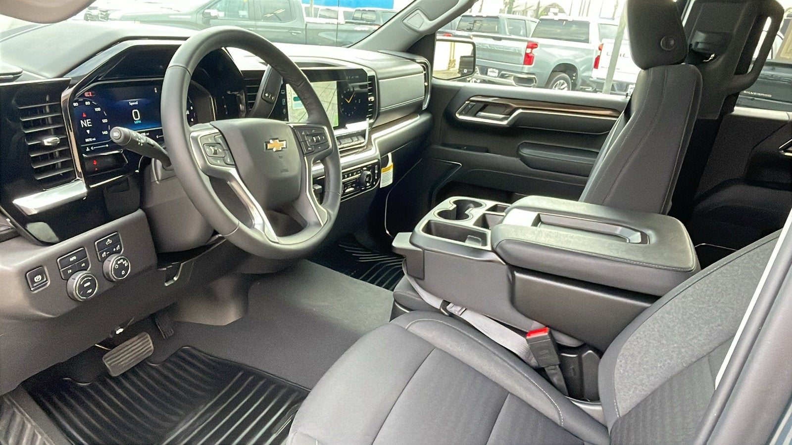 2025 Chevrolet Silverado 1500 LT (2FL)