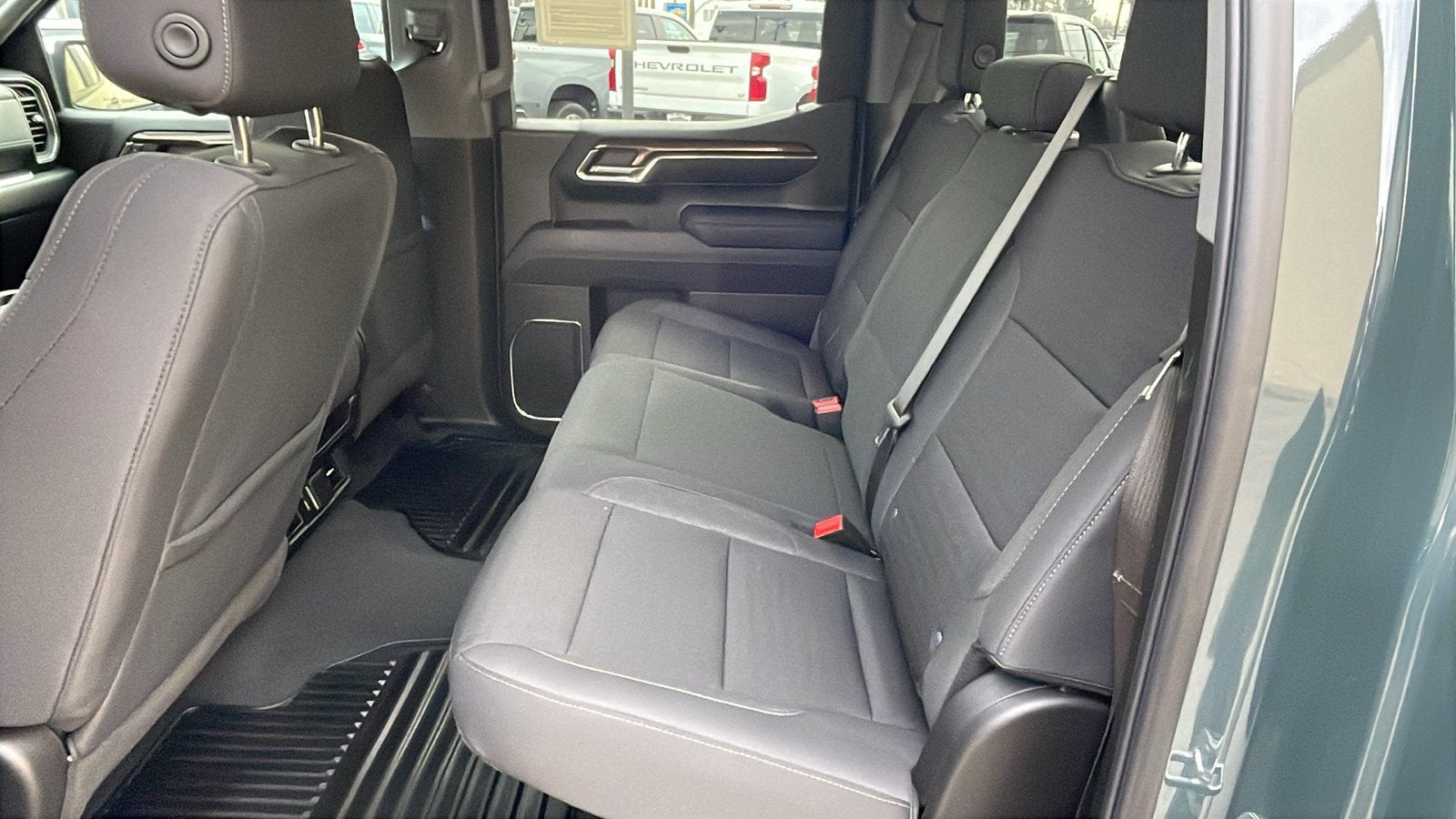 2025 Chevrolet Silverado 1500 LT (2FL)