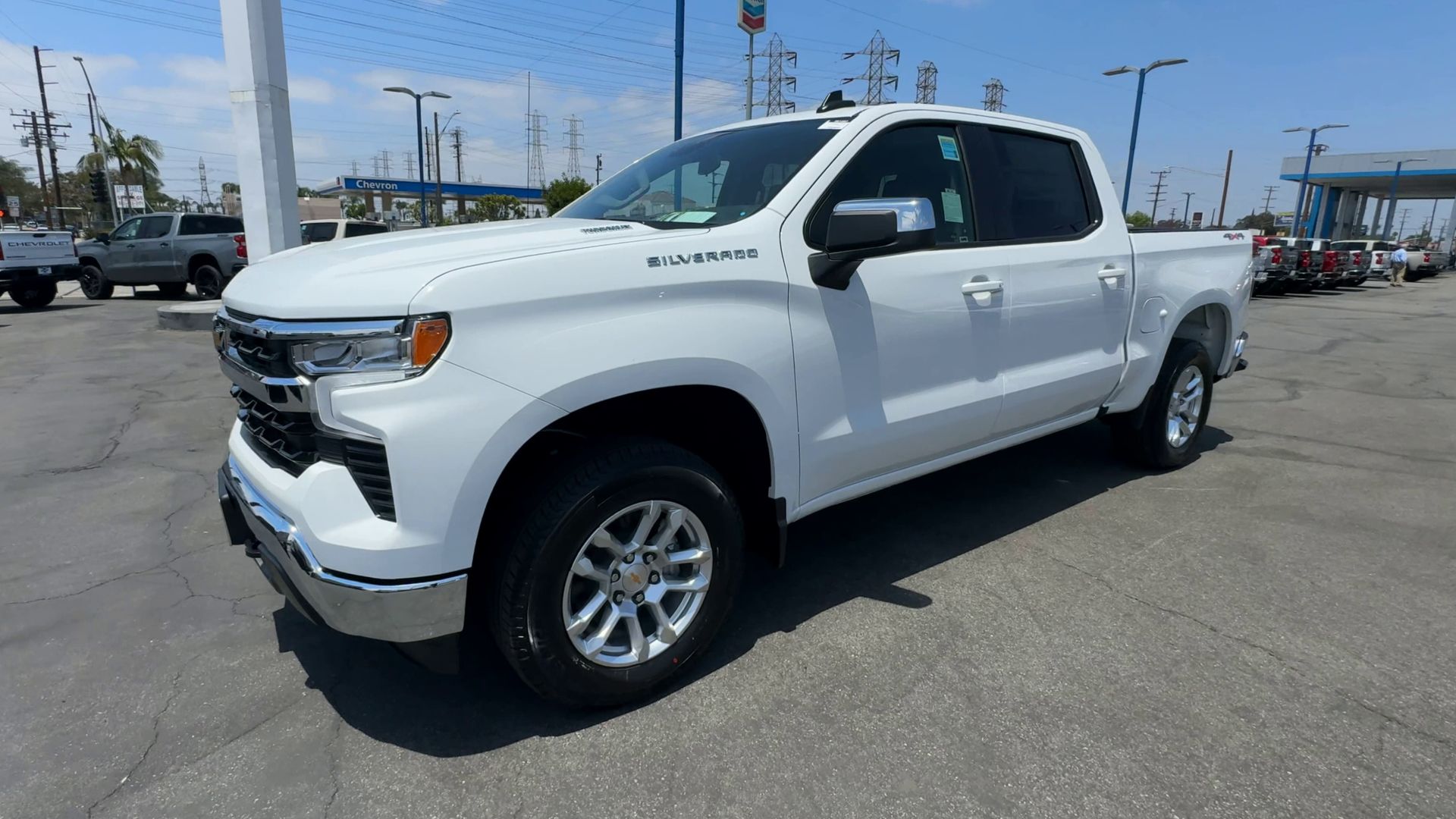 2026 Chevrolet Silverado 1500 LT (2FL)