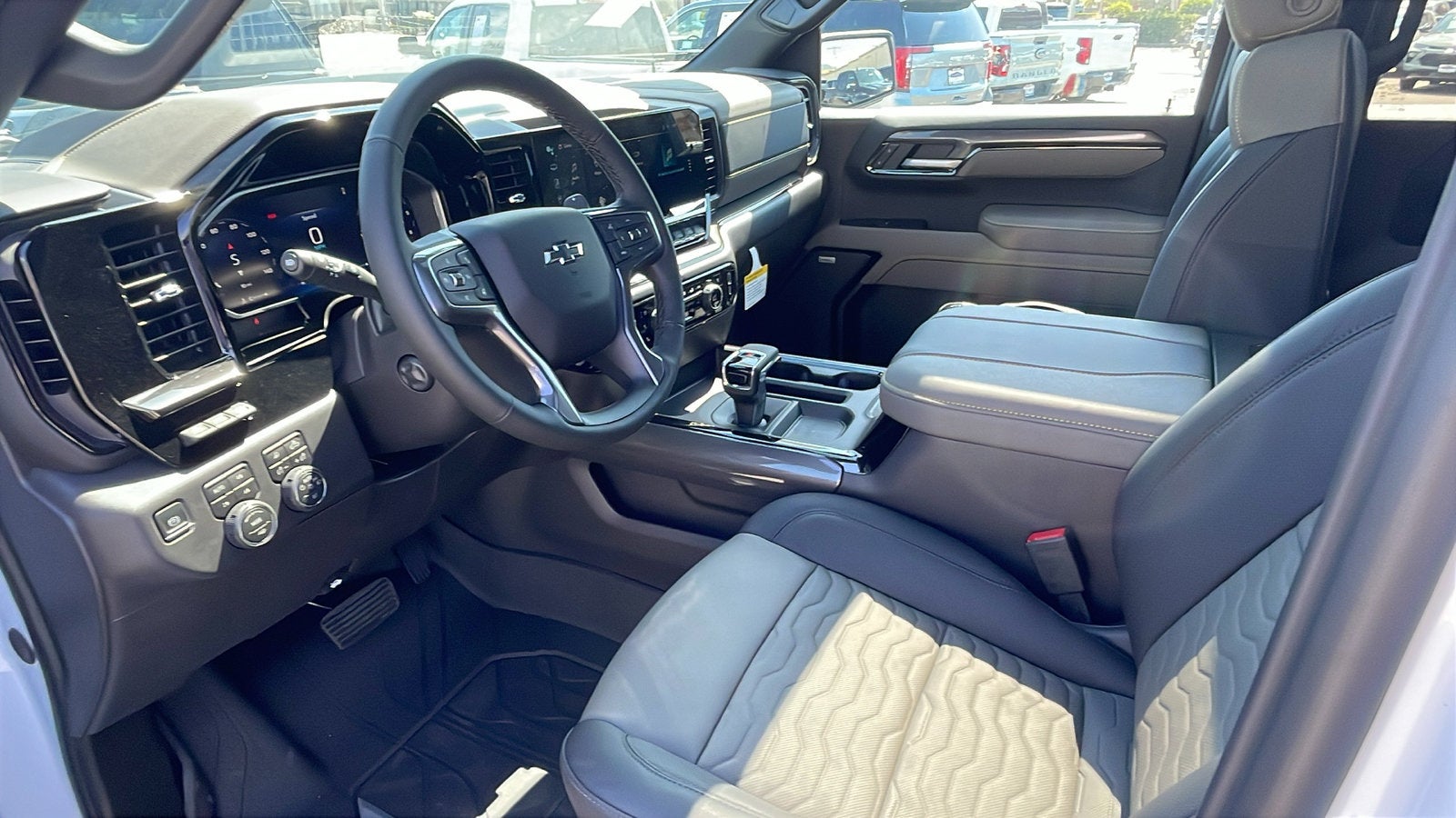 2026 Chevrolet Silverado 1500 ZR2 - Photo 14