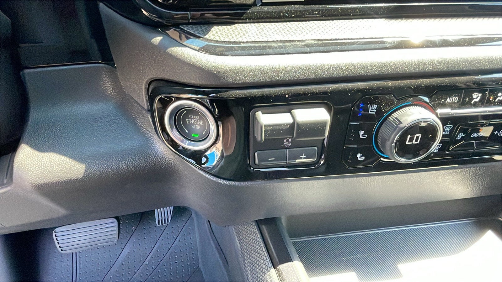 2026 Chevrolet Silverado 1500 ZR2 - Photo 21