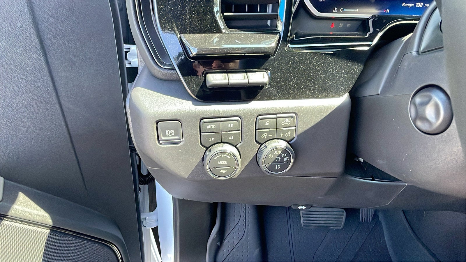 2026 Chevrolet Silverado 1500 ZR2 - Photo 29