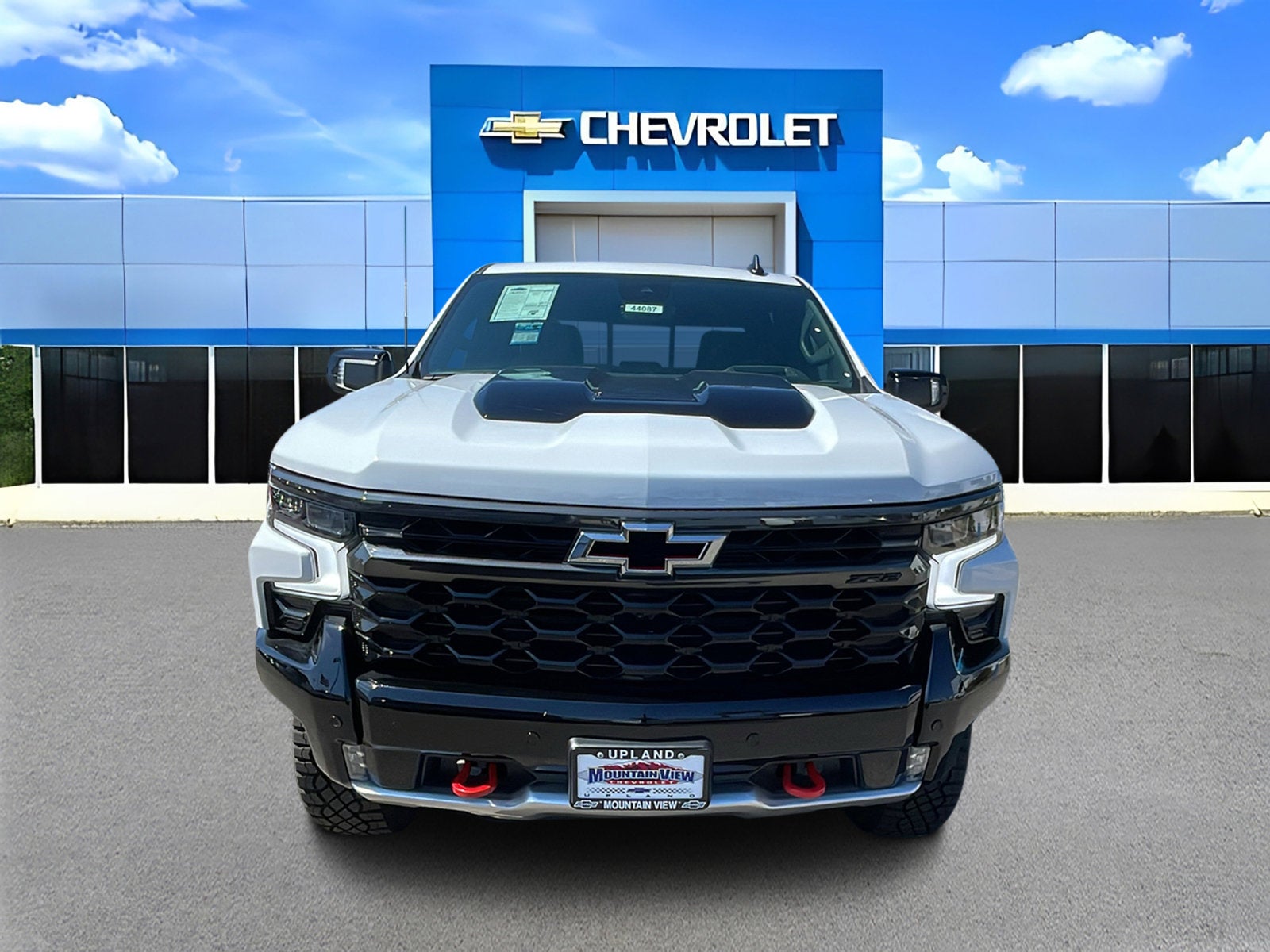 2026 Chevrolet Silverado 1500 ZR2 - Photo 8