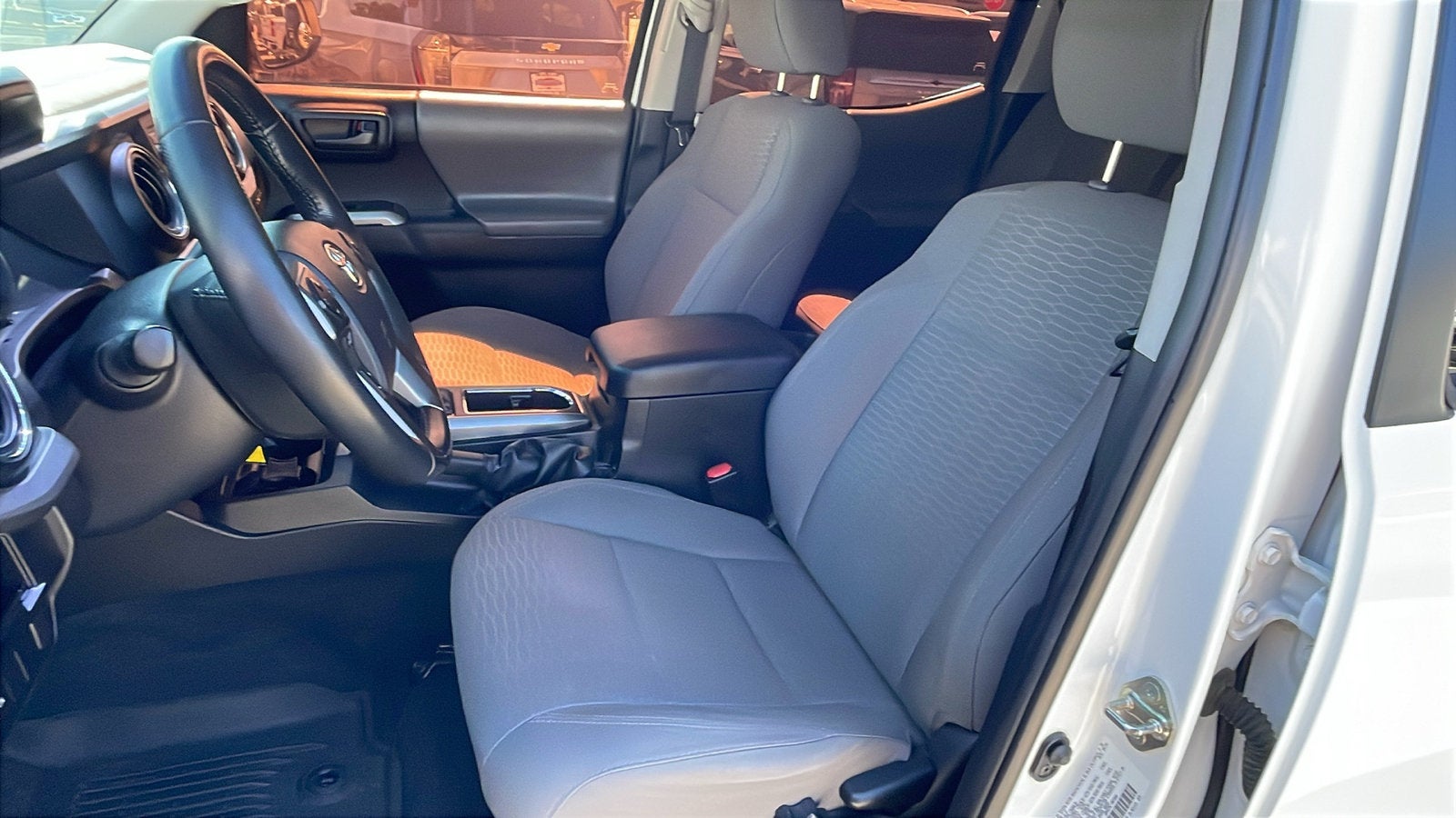 2016 Toyota Tacoma SR5