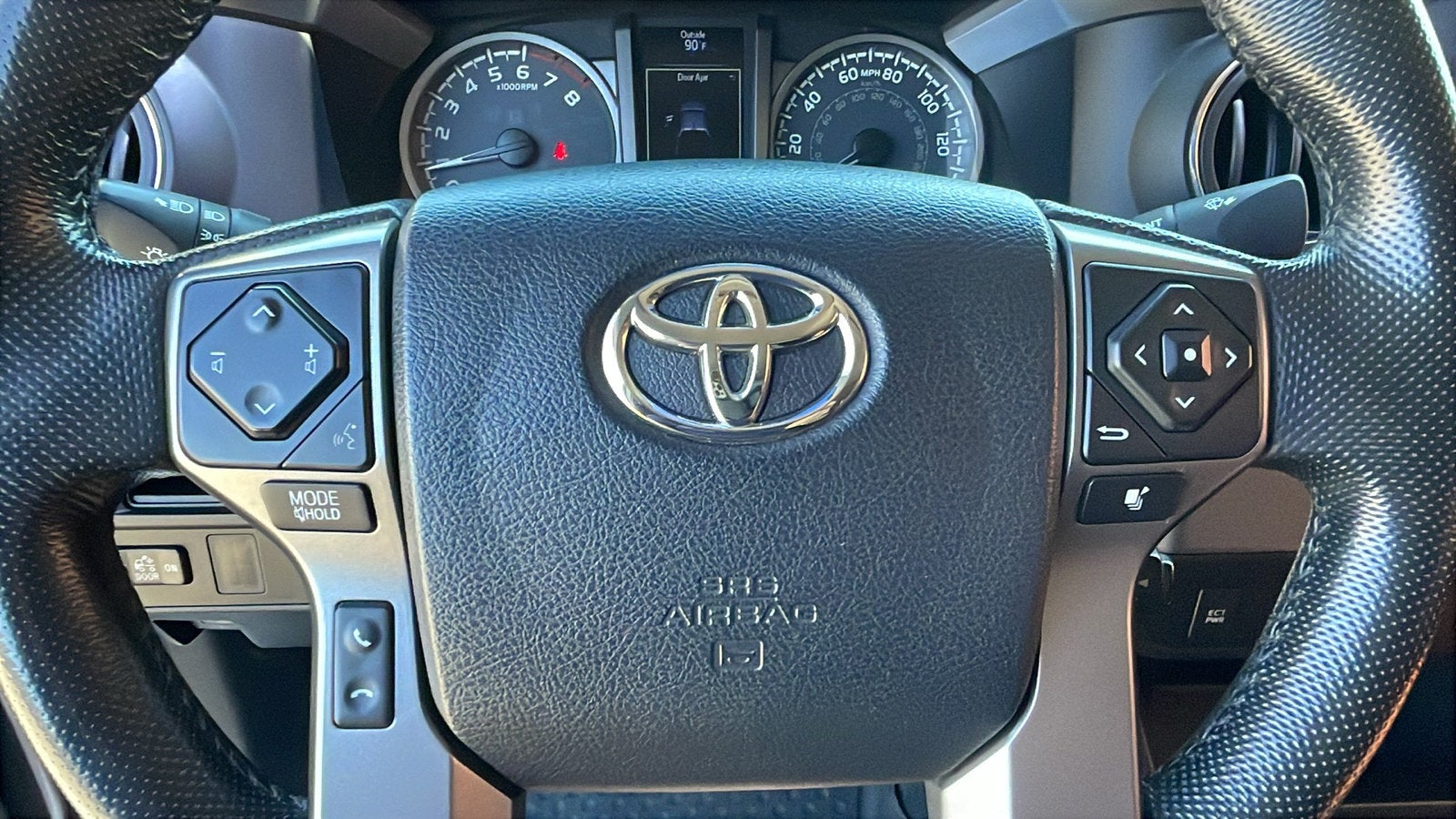 2016 Toyota Tacoma SR5