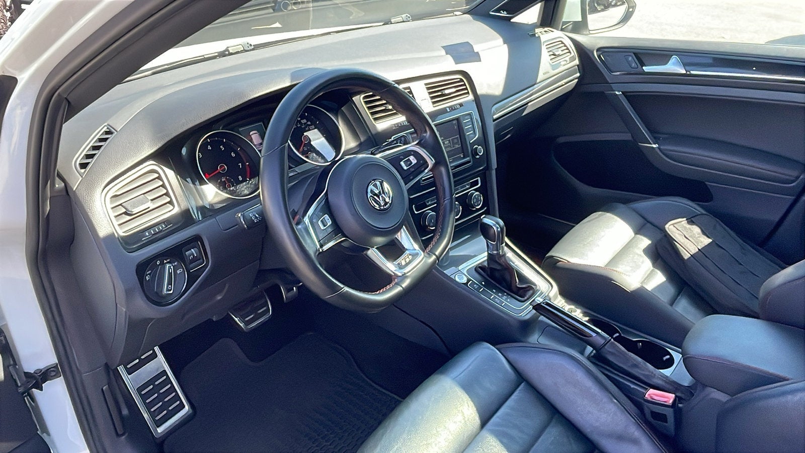2017 Volkswagen Golf GTI S 4-Door