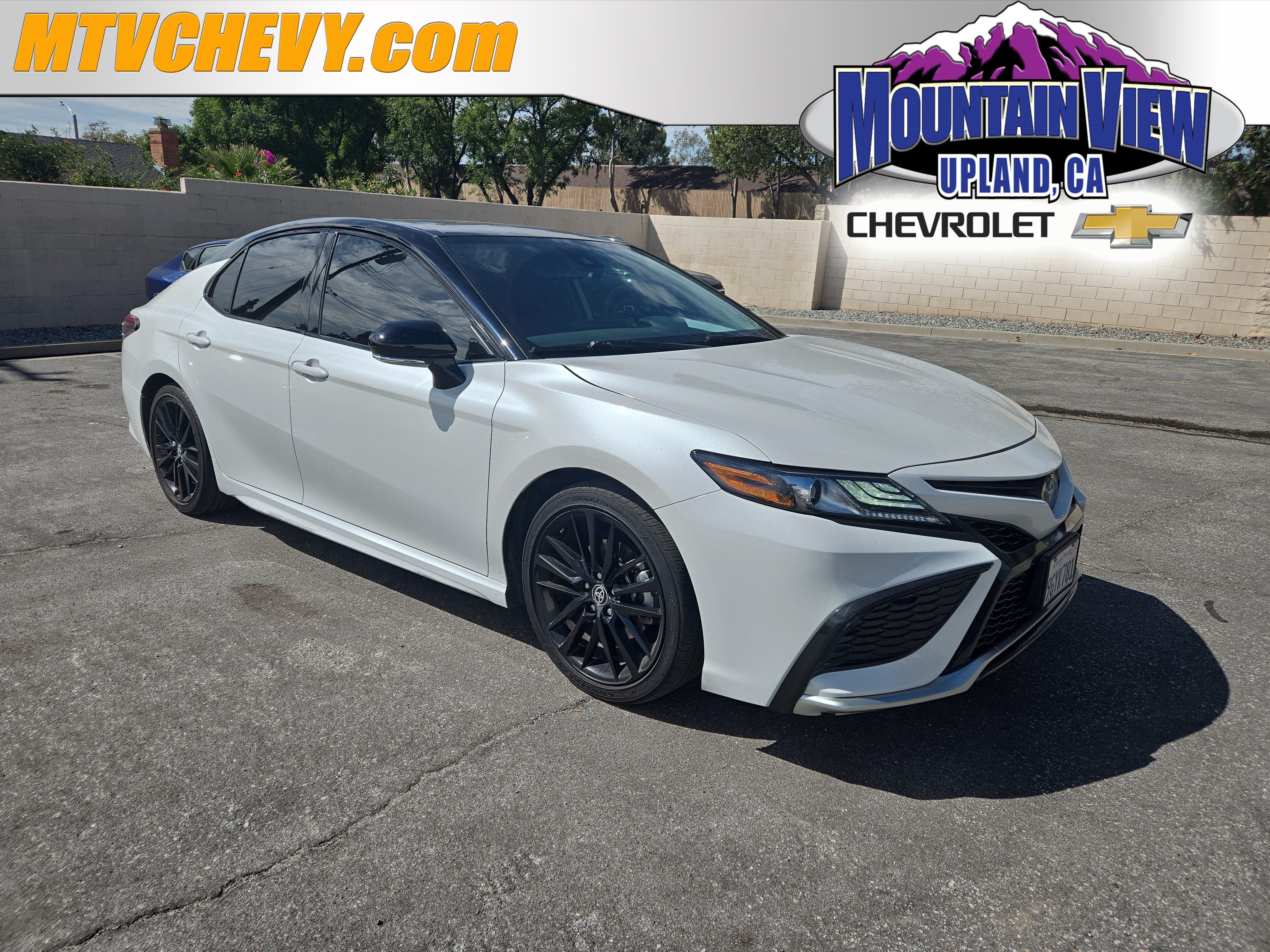 2023 Toyota Camry XSE Hybrid