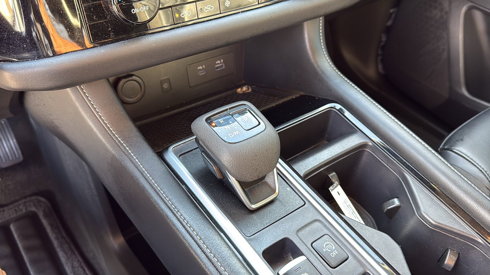 2024 Nissan Pathfinder SL FWD