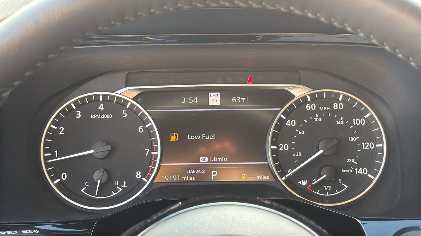 2024 Nissan Pathfinder SL FWD