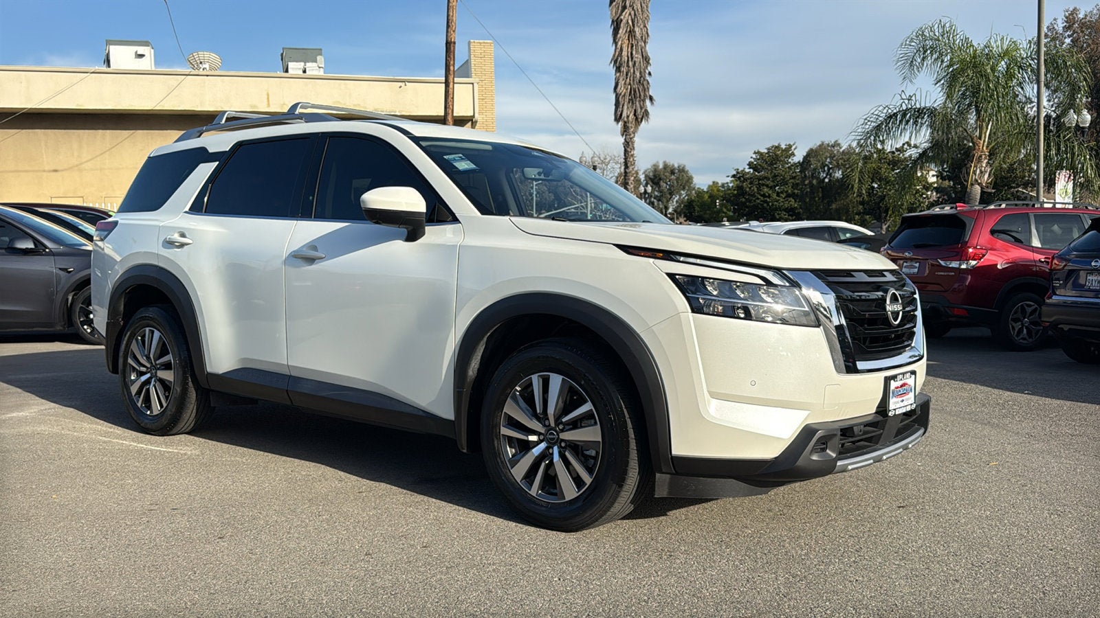 2024 Nissan Pathfinder SL FWD