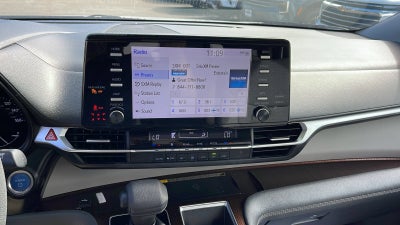 2022 Toyota Sienna LE