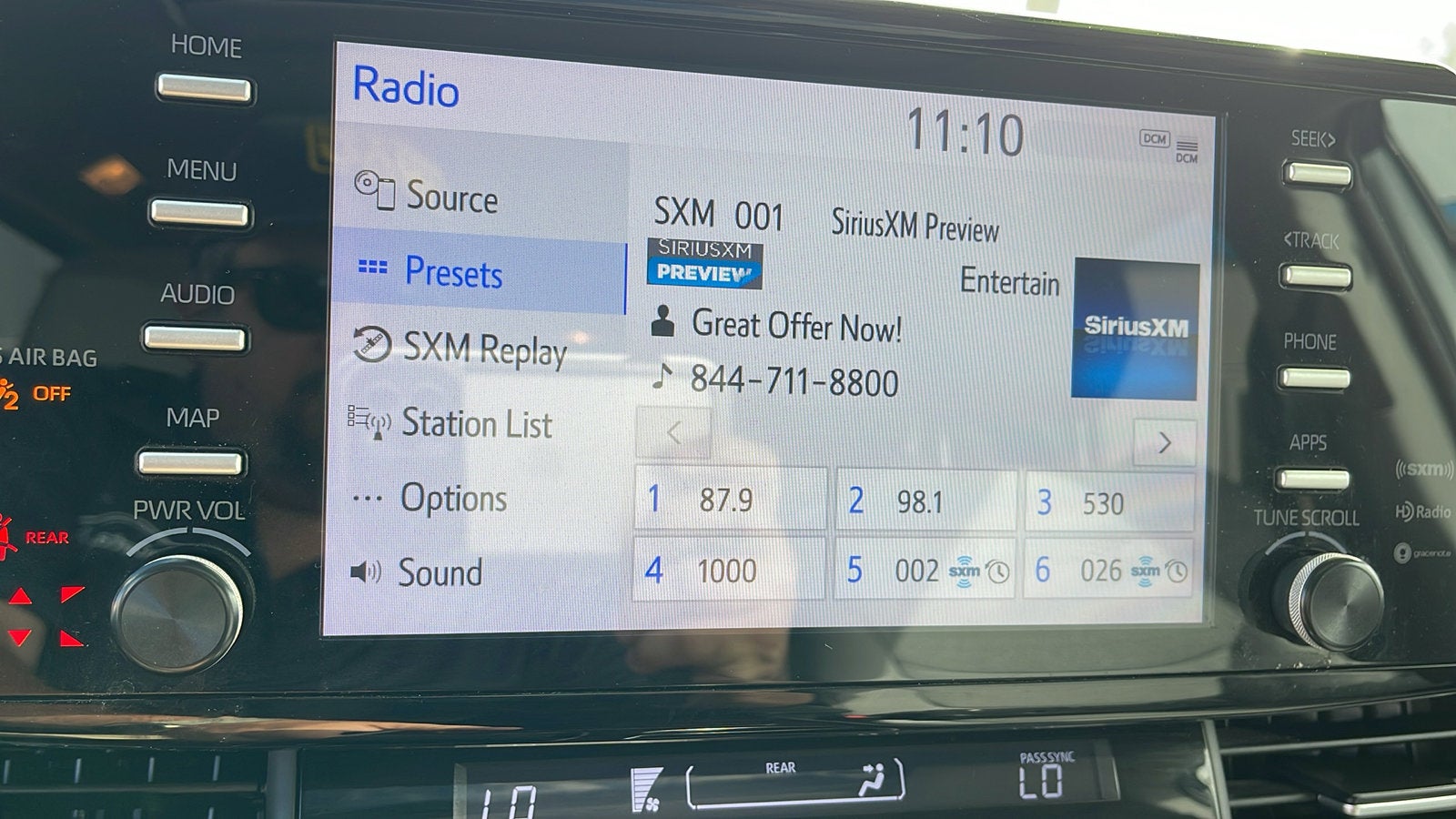 2022 Toyota Sienna LE