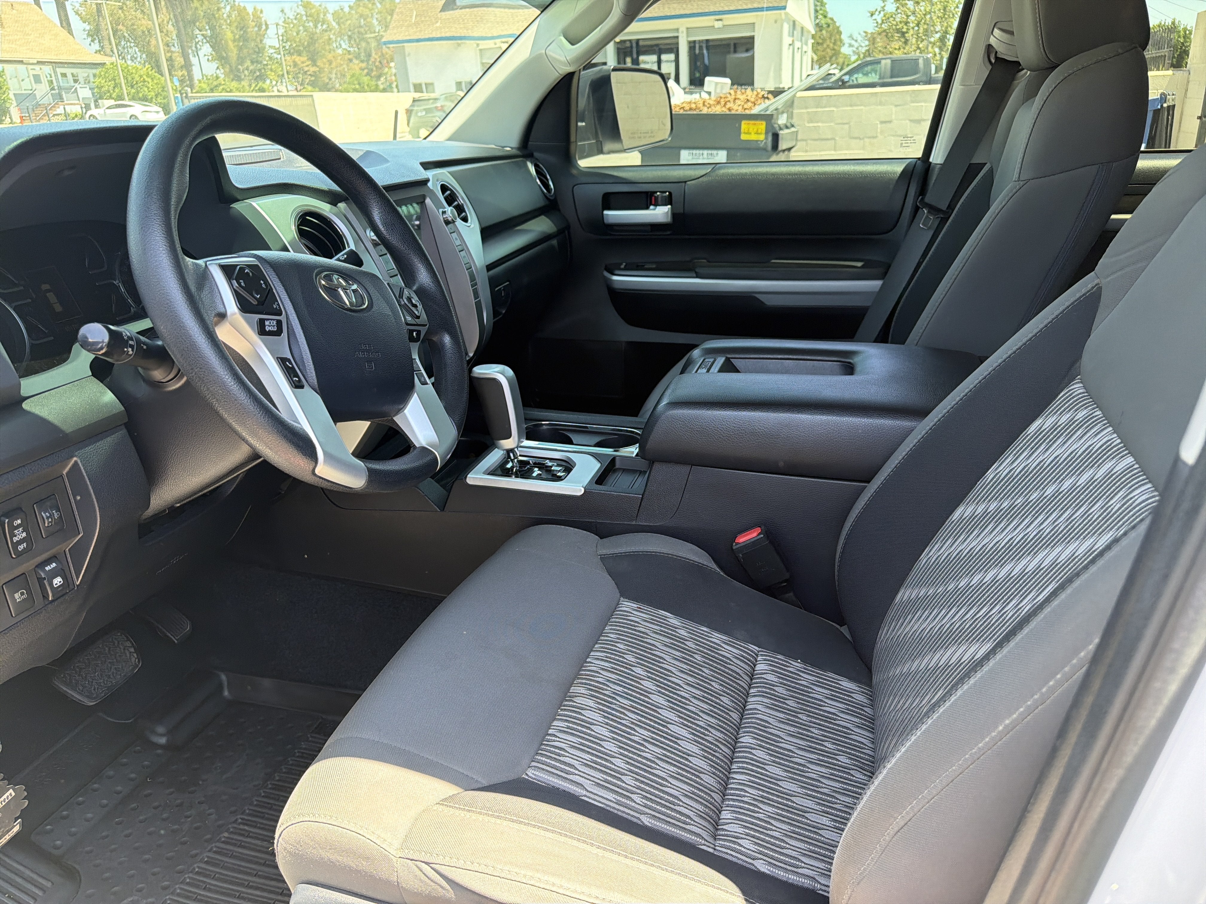 2018 Toyota Tundra SR5 4.6L V8