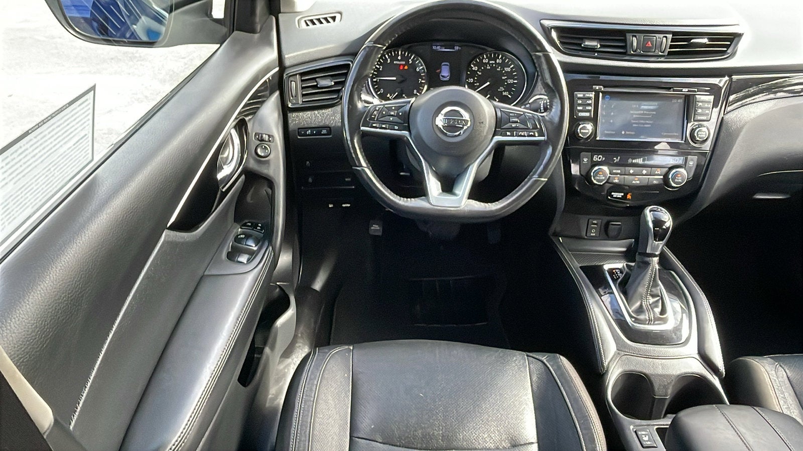 2017 Nissan Rogue Sport SL