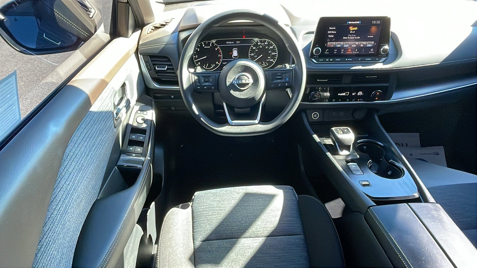 2023 Nissan Rogue SV FWD