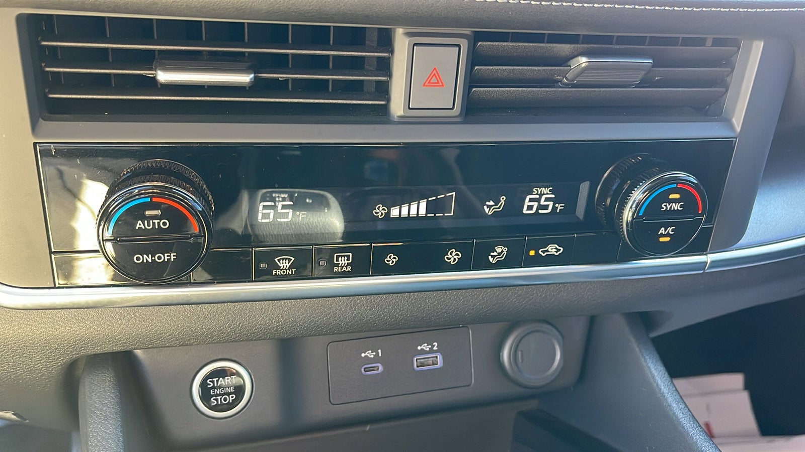 2023 Nissan Rogue SV FWD