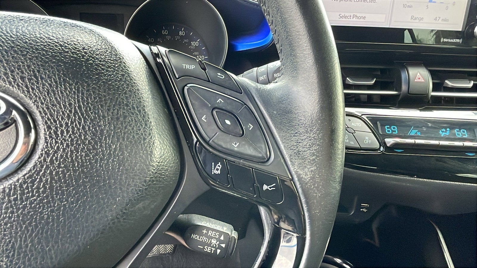 2020 Toyota C-HR XLE