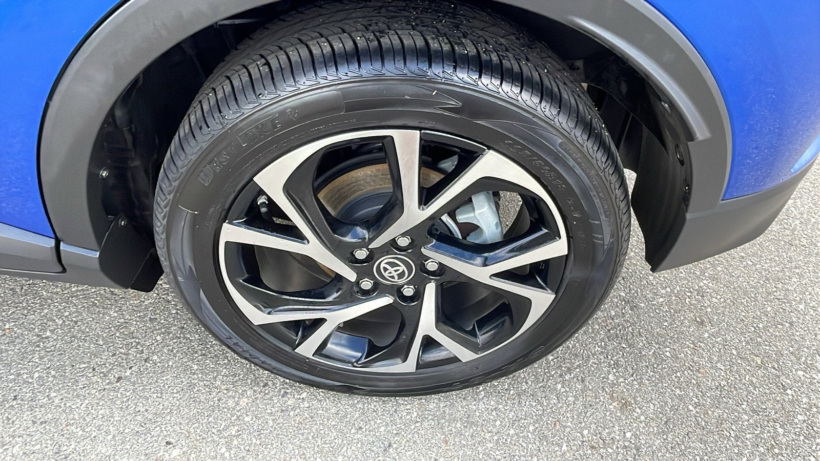 2020 Toyota C-HR XLE