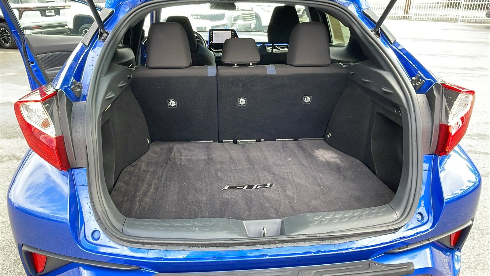 2020 Toyota C-HR XLE